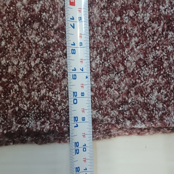 NWT Francesca's Women's Sweater Size Large - Picture 5 of 12